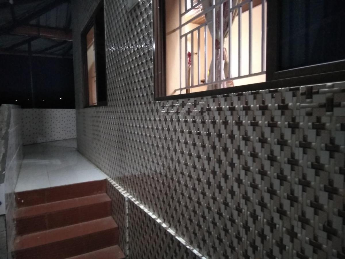Maniis Homestay Vālpārai Zewnętrze zdjęcie