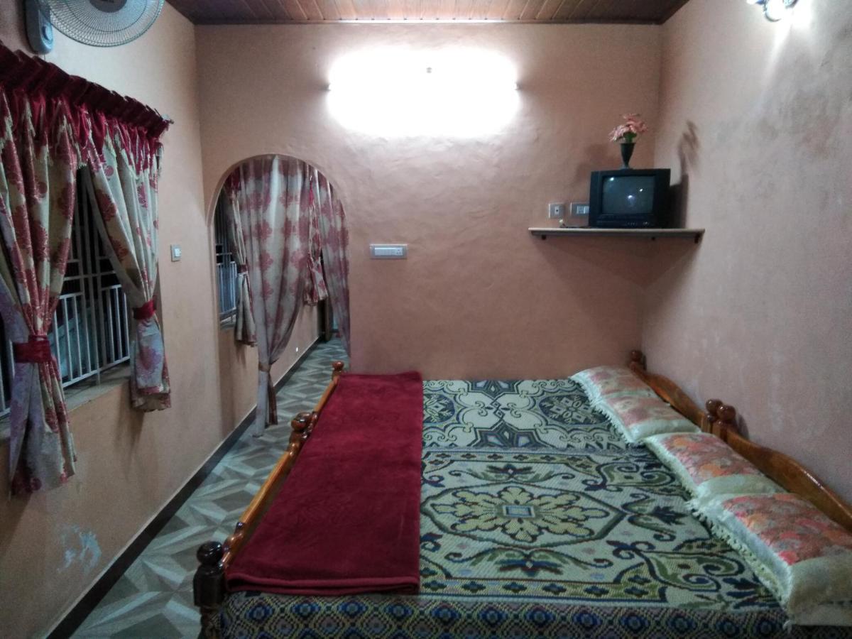 Maniis Homestay Vālpārai Zewnętrze zdjęcie