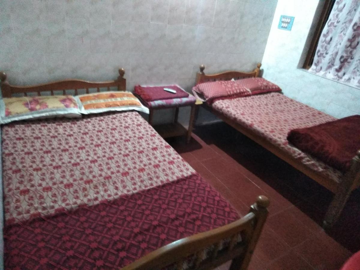 Maniis Homestay Vālpārai Zewnętrze zdjęcie