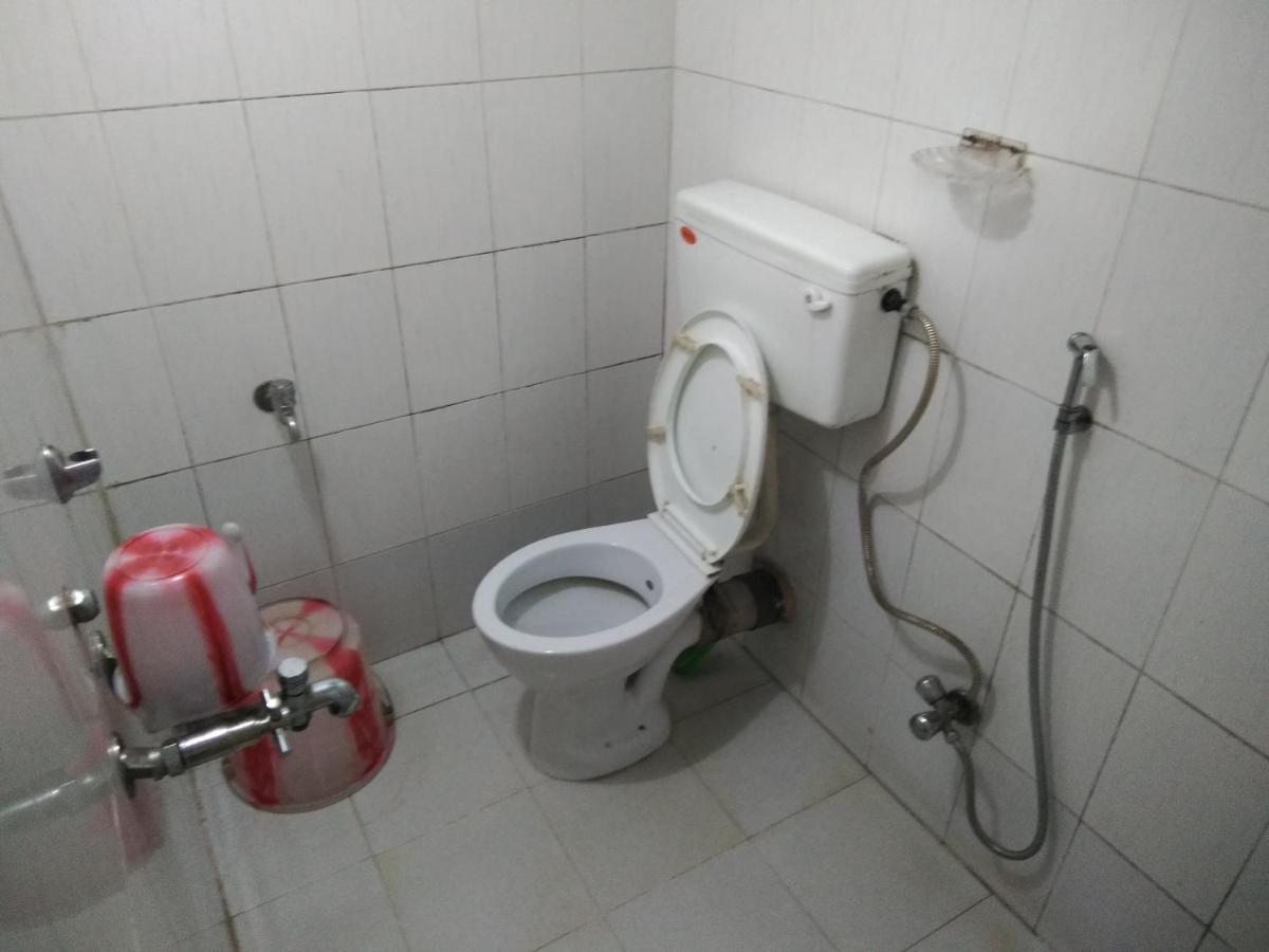 Maniis Homestay Vālpārai Zewnętrze zdjęcie